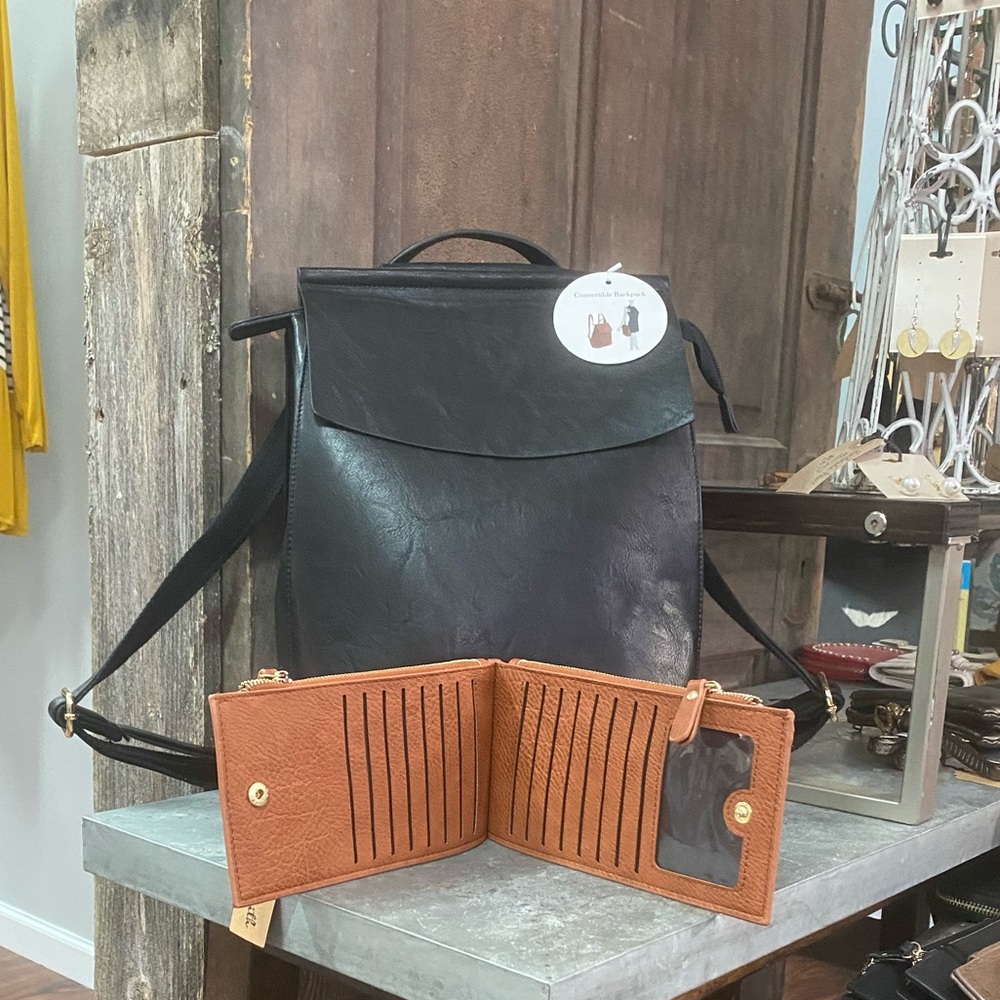 Cognac vegan leather bi-fold wallet!